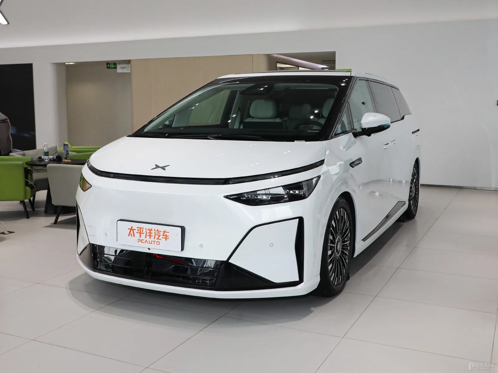 Xpeng X9 2026 Super Extended Range 1602 Max — Authorized new car for export from China (listing thumbnail)