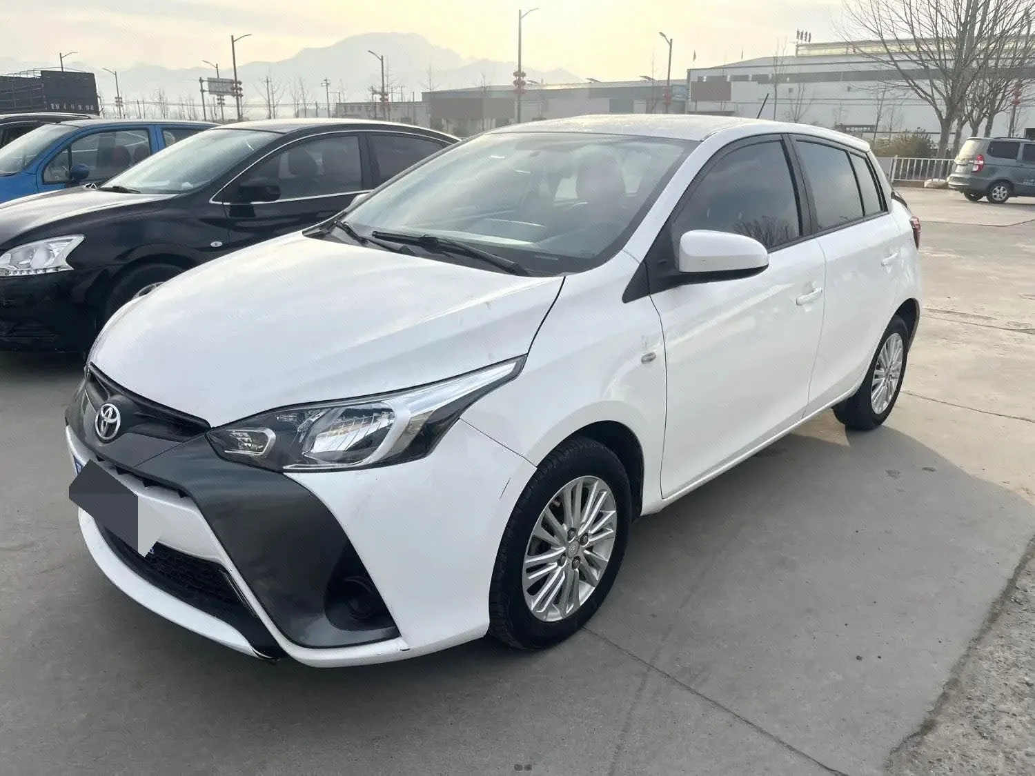 2017 YARiS L 1.5E CVT Sport Upgrade Edition