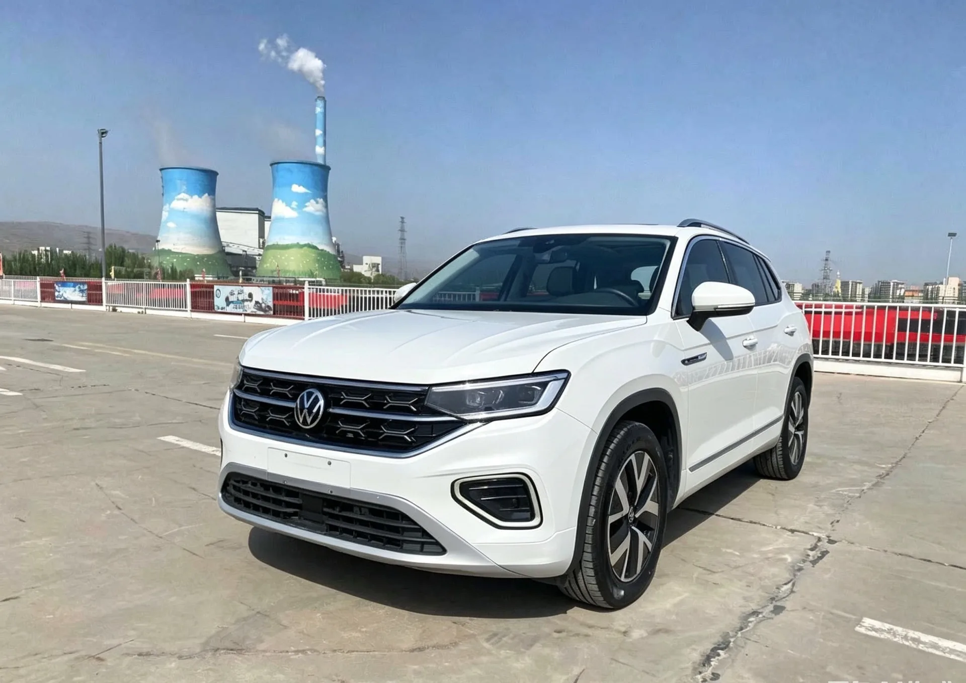 Tayron 2023 330TSI 2WD Luxury Plus Advanced Edition