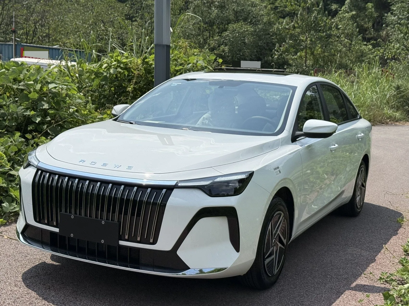 Roewe 2026 i6 1.5 CVT Long-Term Edition, Automatic Transmission