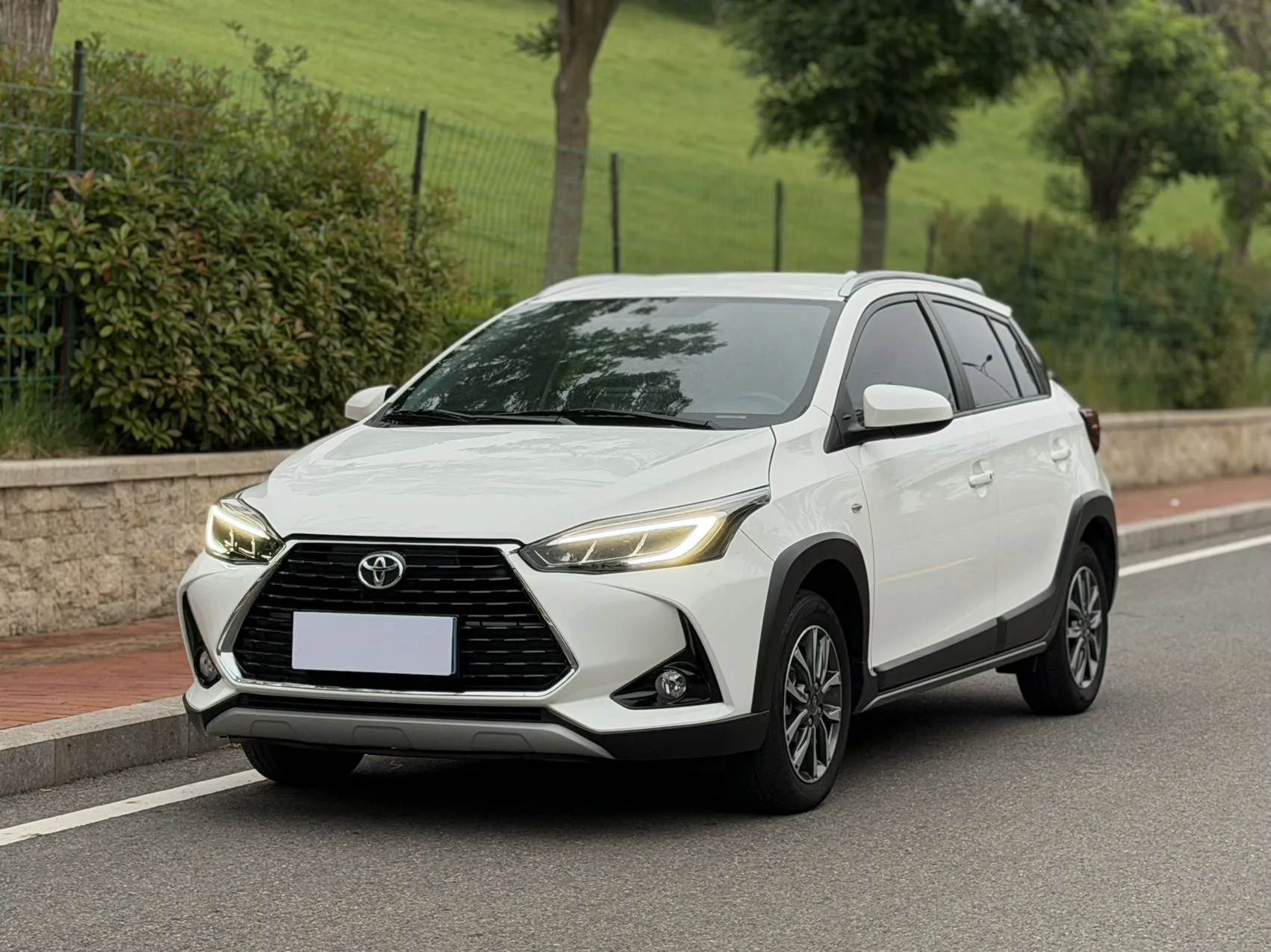 YARiS L 2022 Model YARiS X 1.5L CVT Luxury PLUS Edition