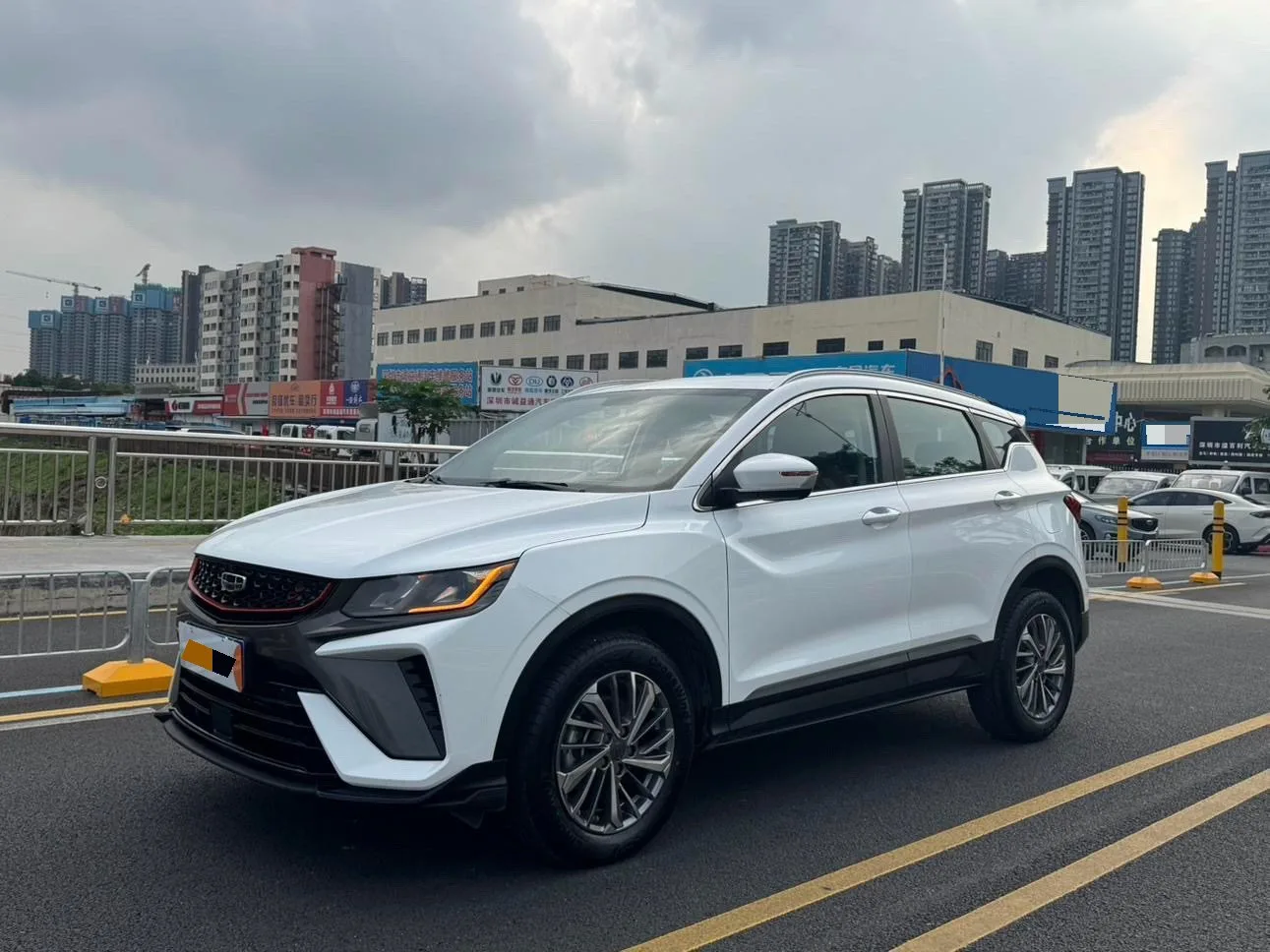 Geely Binyue 2021 1.4T DCT Platinum Edition
