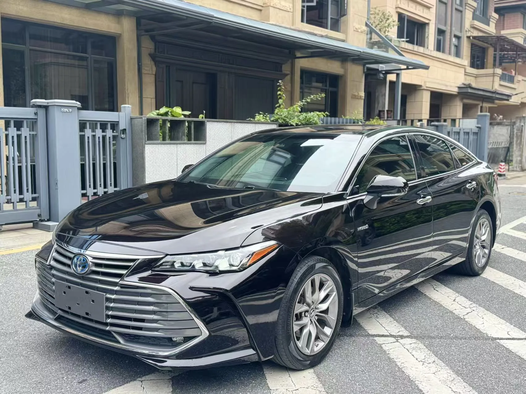 2019 Toyota Avalon Hybrid 2.5L Luxury Edition (National V Emission Standard)