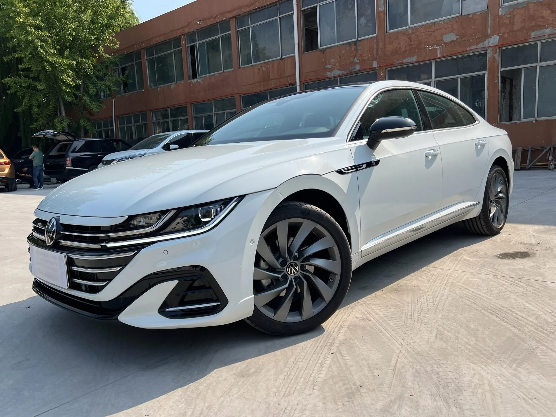 Volkswagen 2024 CC 2.0TSI 380TSI Striking Edition Automatic