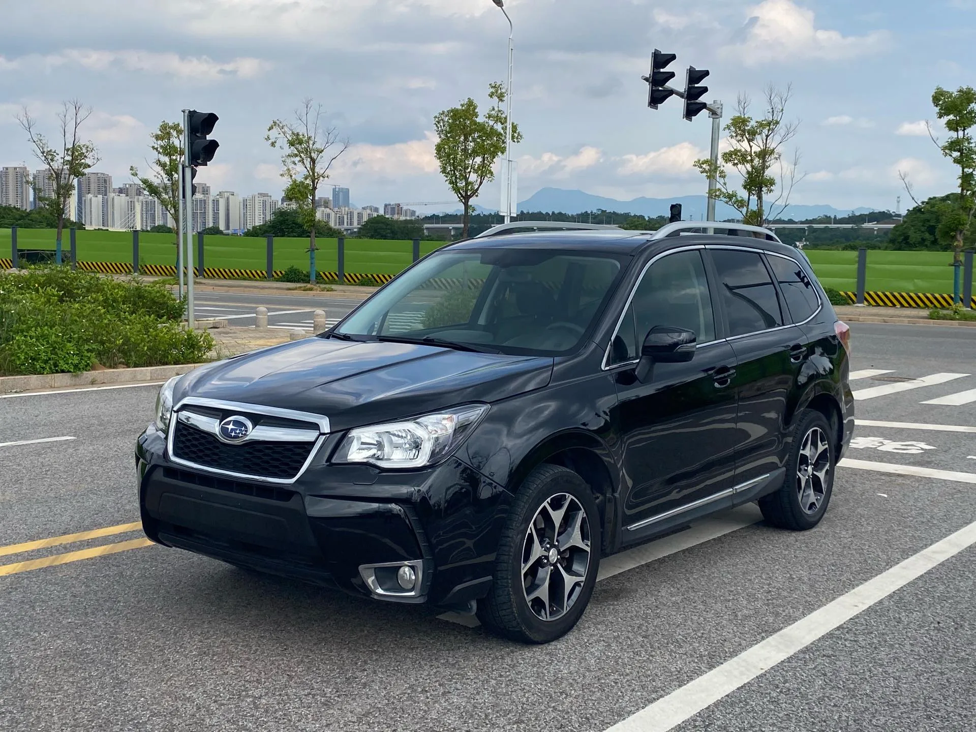 2013 Forester 2.0T Automatic Premium Navigation Edition