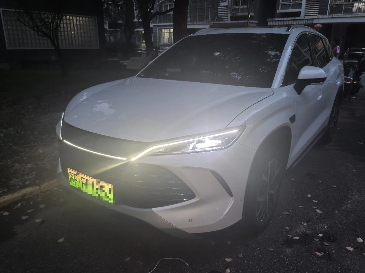 BYD 2026 Song L DM-i 1.5 CVT 200KM Super Edition Automatic