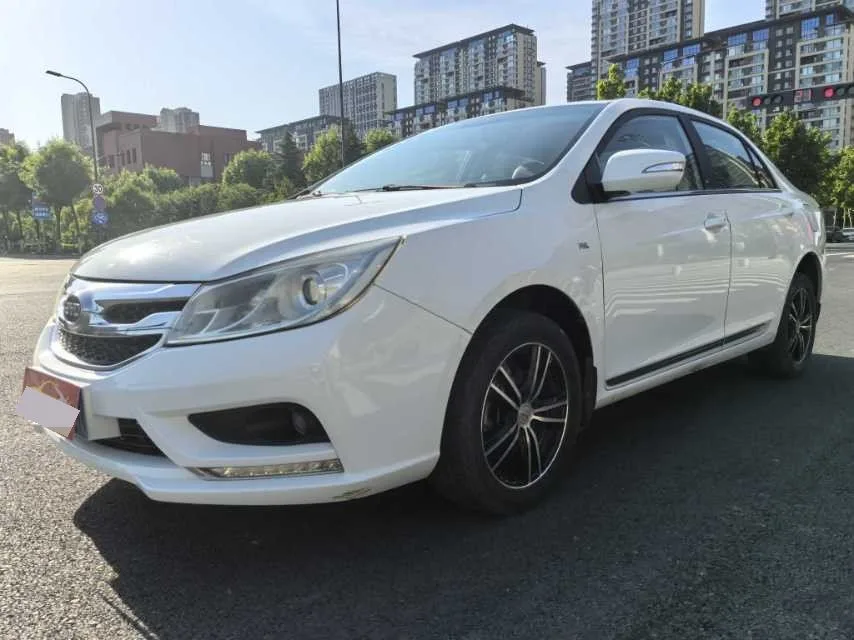 2015 BYD Surui 1.5L Automatic Deluxe