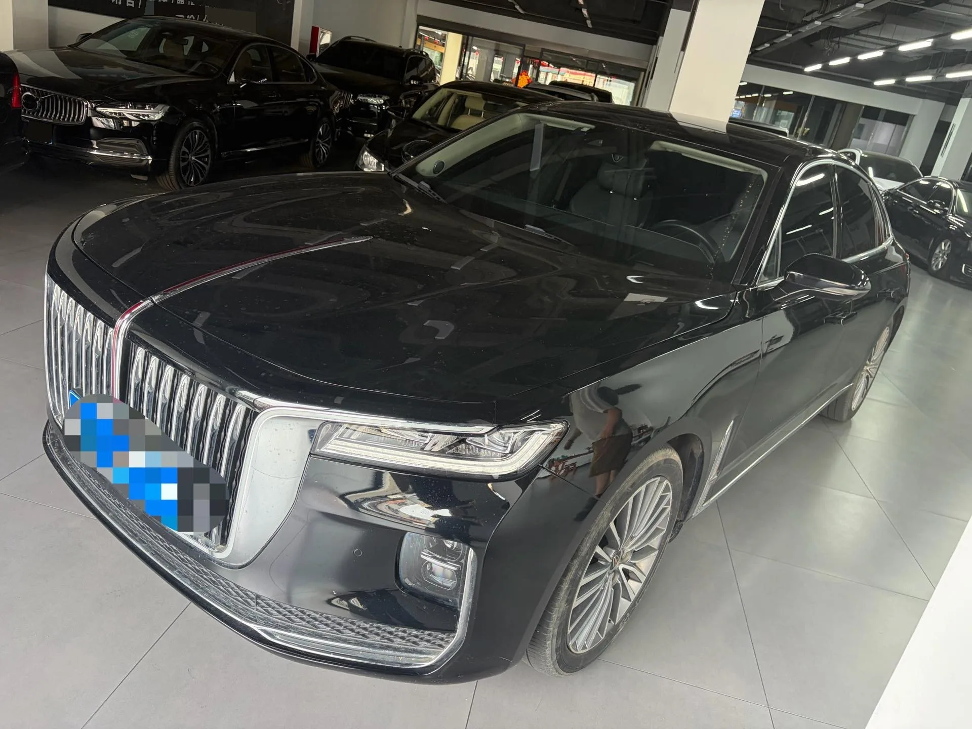 Hongqi H9 2020 2.0T Intelligent Flagship Edition