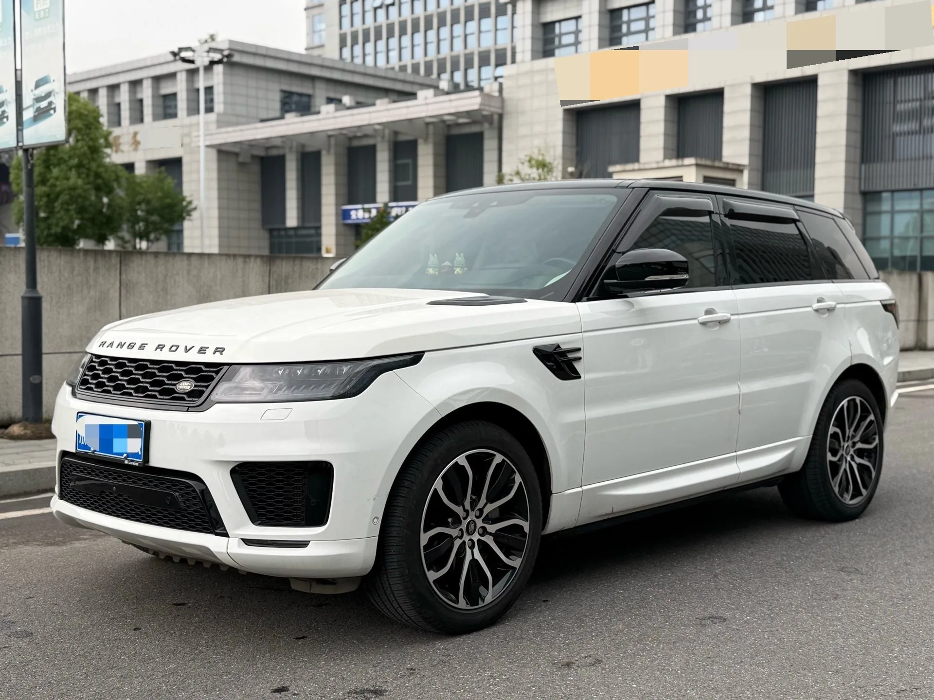 Range Rover Sport 2022 3.0 L6 Black Edition