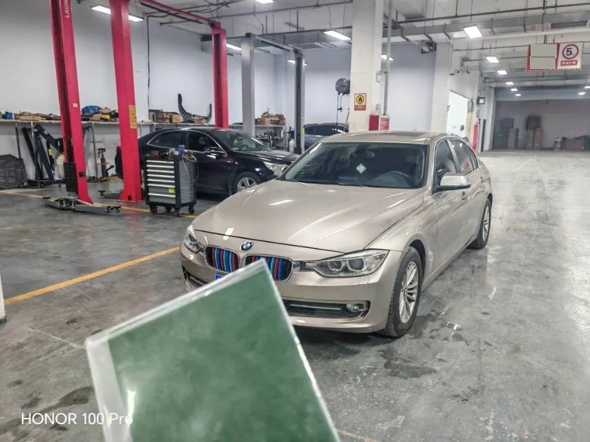 BMW 3 Series 2015 320Li Super Enjoyment Edition Fashion Model