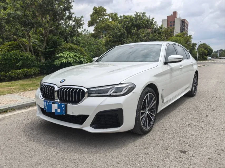 BMW 5 Series 2022 Facelift II 530Li Leading Model M Sport Package