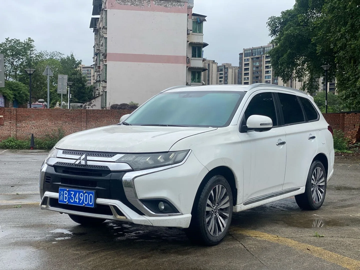 2021 Outlander 2.4L 4WD Yao Dong Edition, 5-Seater