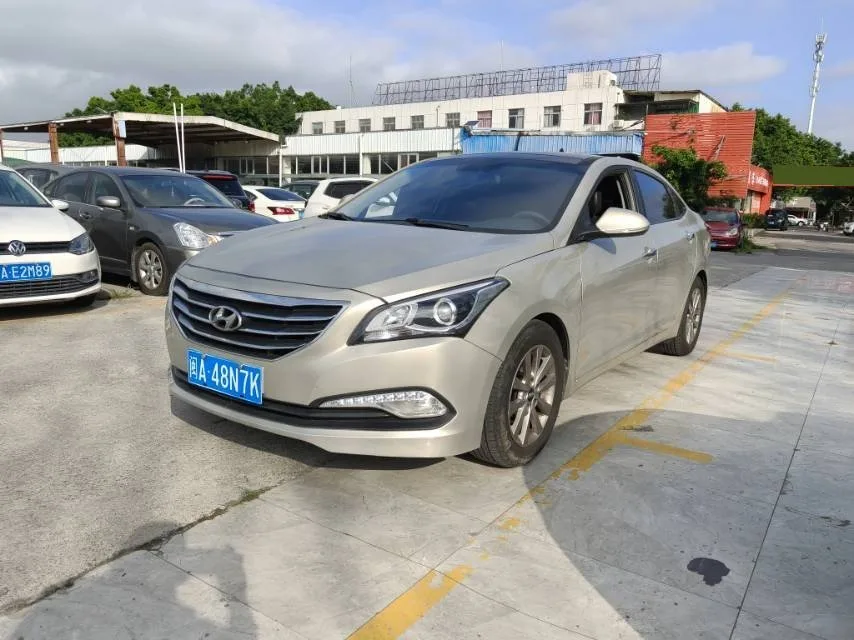 2014 Mistra 1.8L Automatic Comfort GL