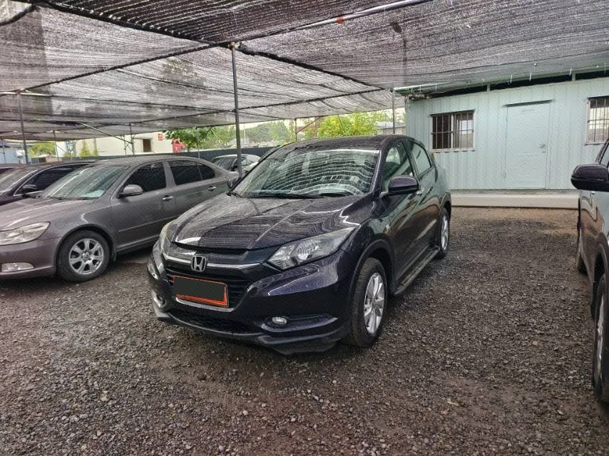 2015 Honda Vezel 1.8L CVT Front-Wheel Drive Elite