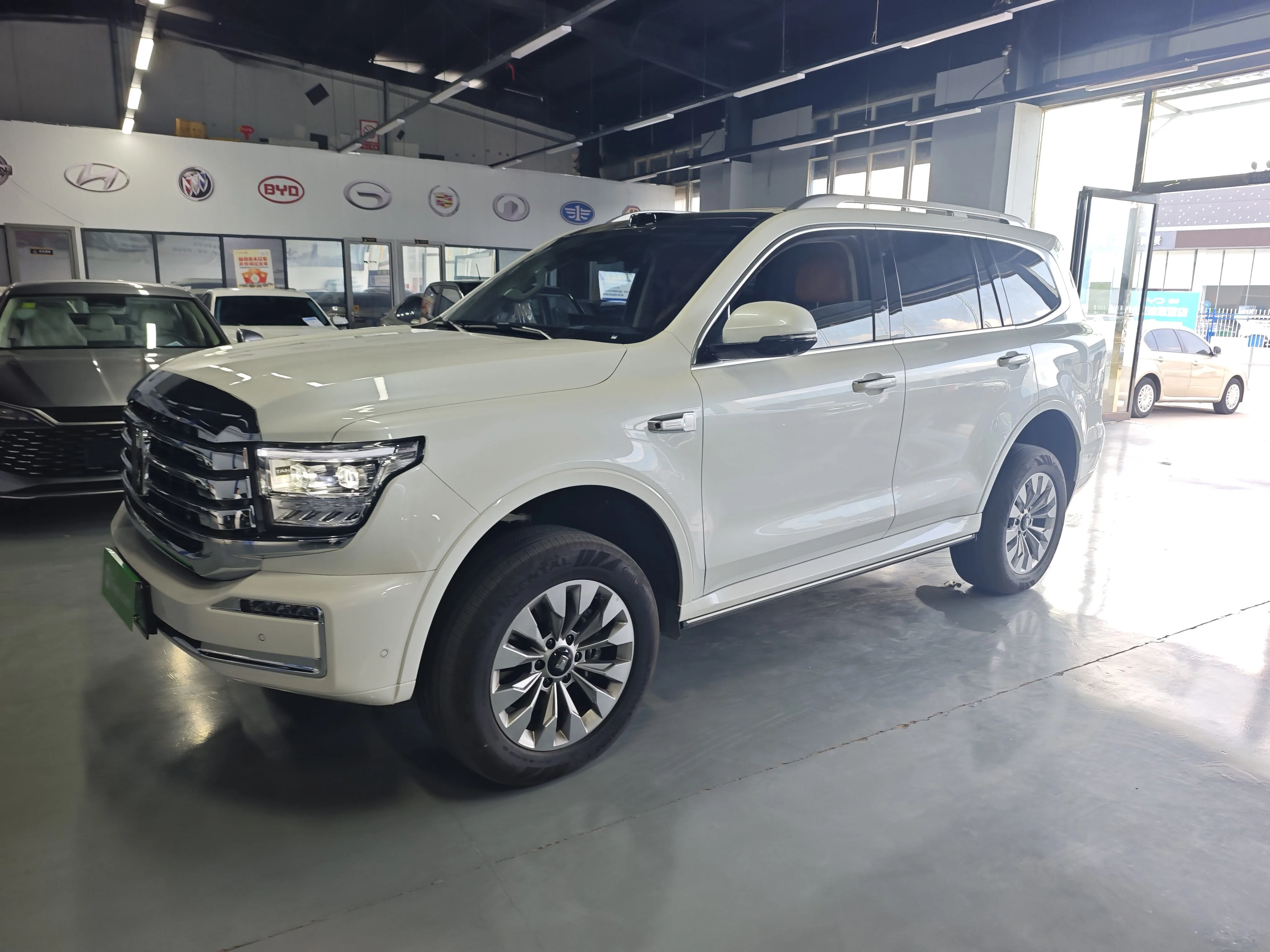 Tank 500 New Energy 2026 Model: Tank 500 Hi4-T 2.0T Smart Edition (Automatic)