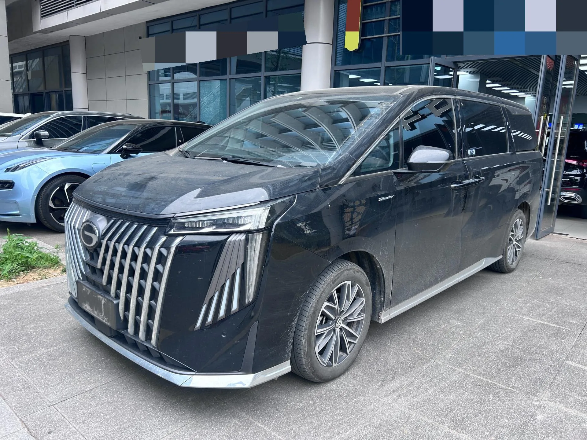 Trumpchi 2024 M8 2.0T 400T Master Series Premium Edition Automatic