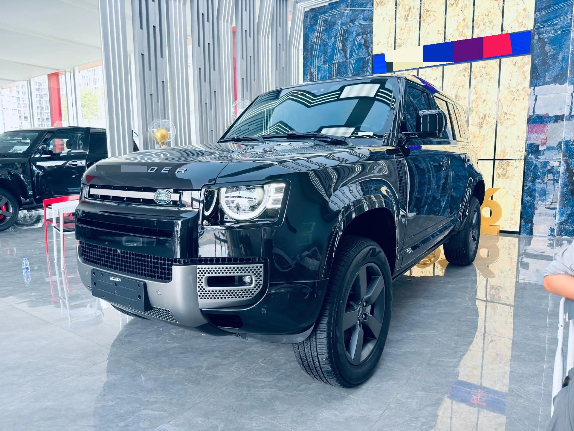 2024 Land Rover Defender 110 3.0T P400 X-DYNAMIC HSE