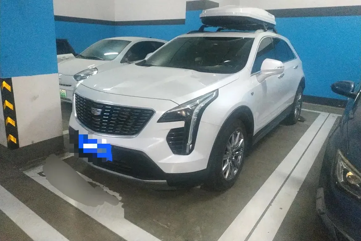 Cadillac XT4 2021 28T Two-Wheel Drive Premium Edition