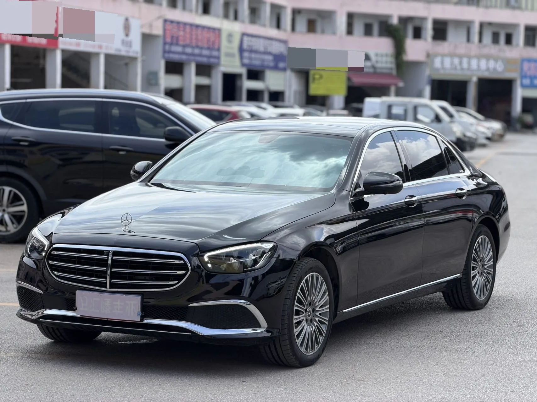 Mercedes-Benz E-Class 2023 E 300 L Luxury