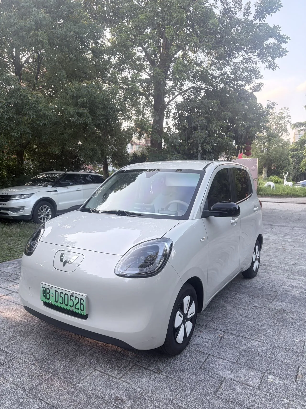 Wuling 2025 Hongguang MINI EV Four-Door Premium Edition Automatic