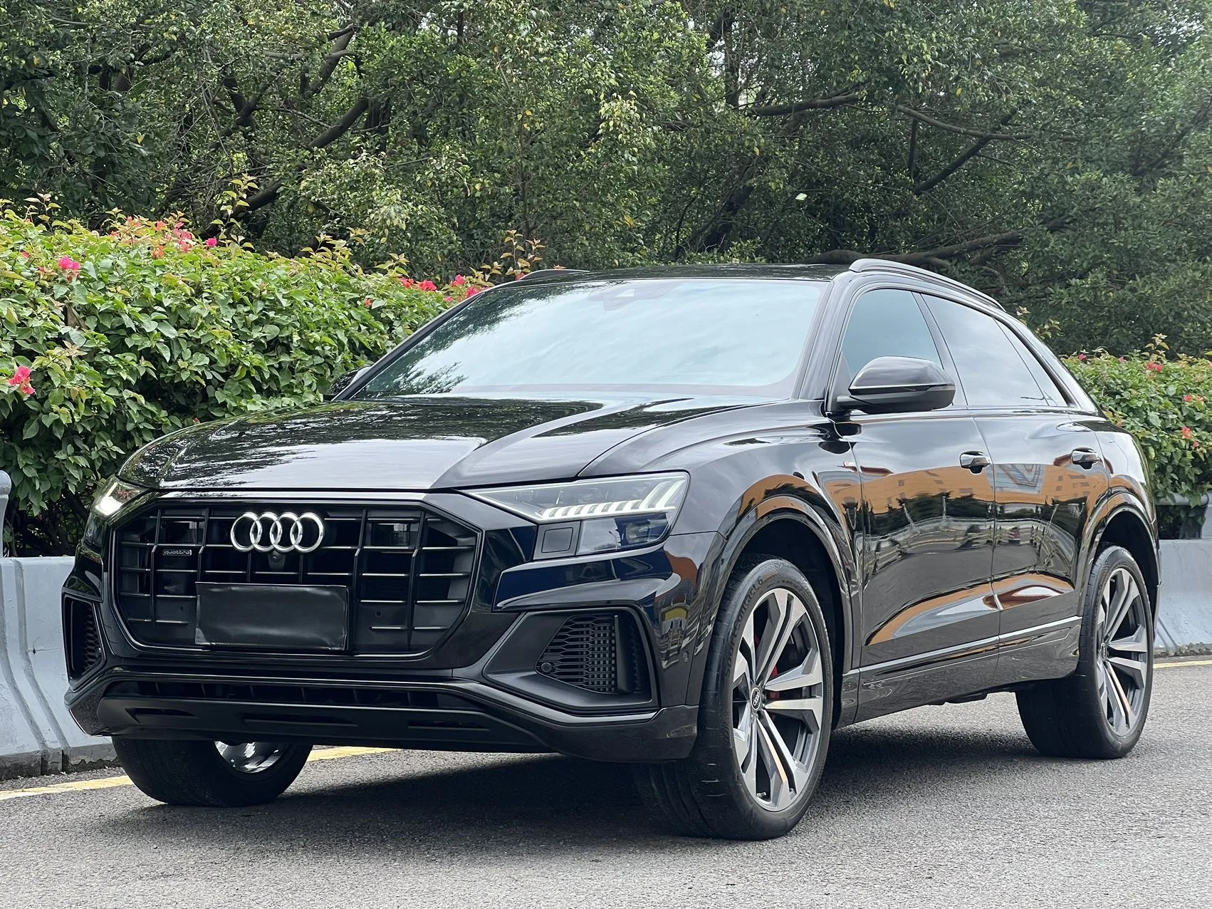 2021 Audi Q8 55 TFSI Sportline