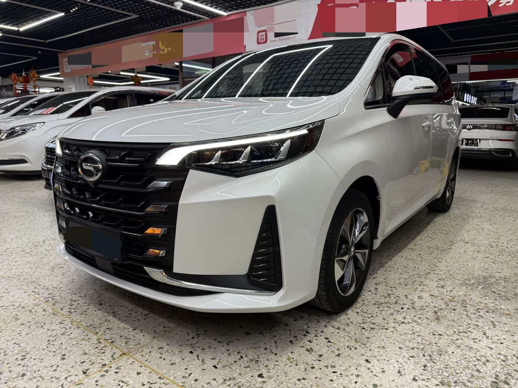 Trumpchi M6 2021 270T DCT Luxury Edition (7-seater)