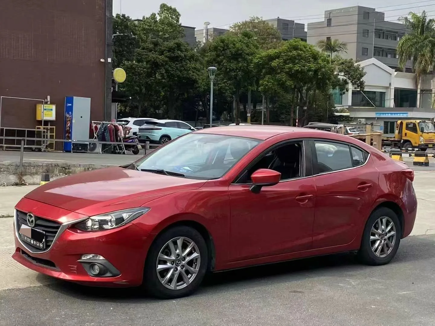 Mazda3 Axela 2016 Sedan 1.5L Automatic Comfort