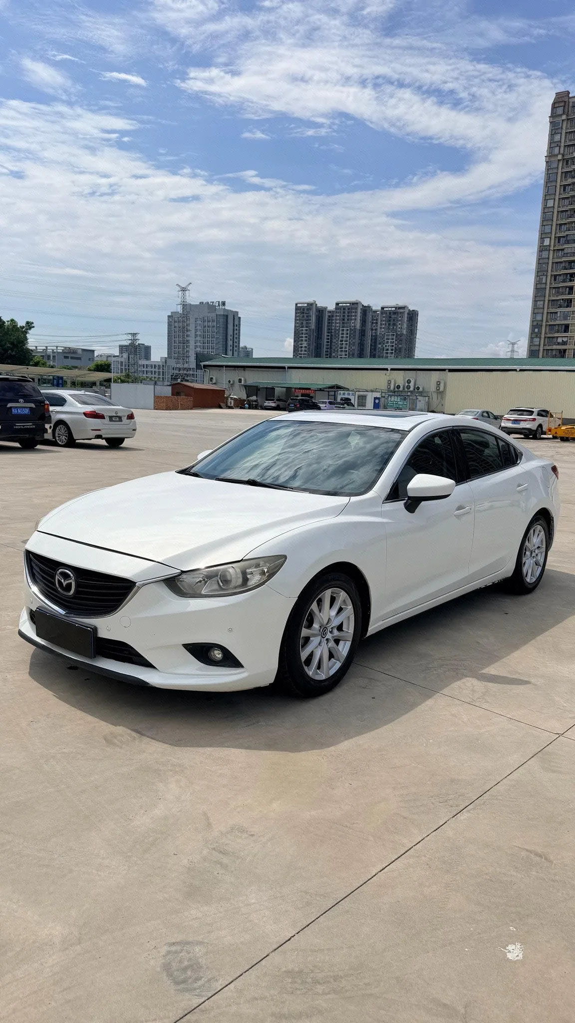 Mazda6 Atenza 2014 2.0L Blue Sky Luxury Edition