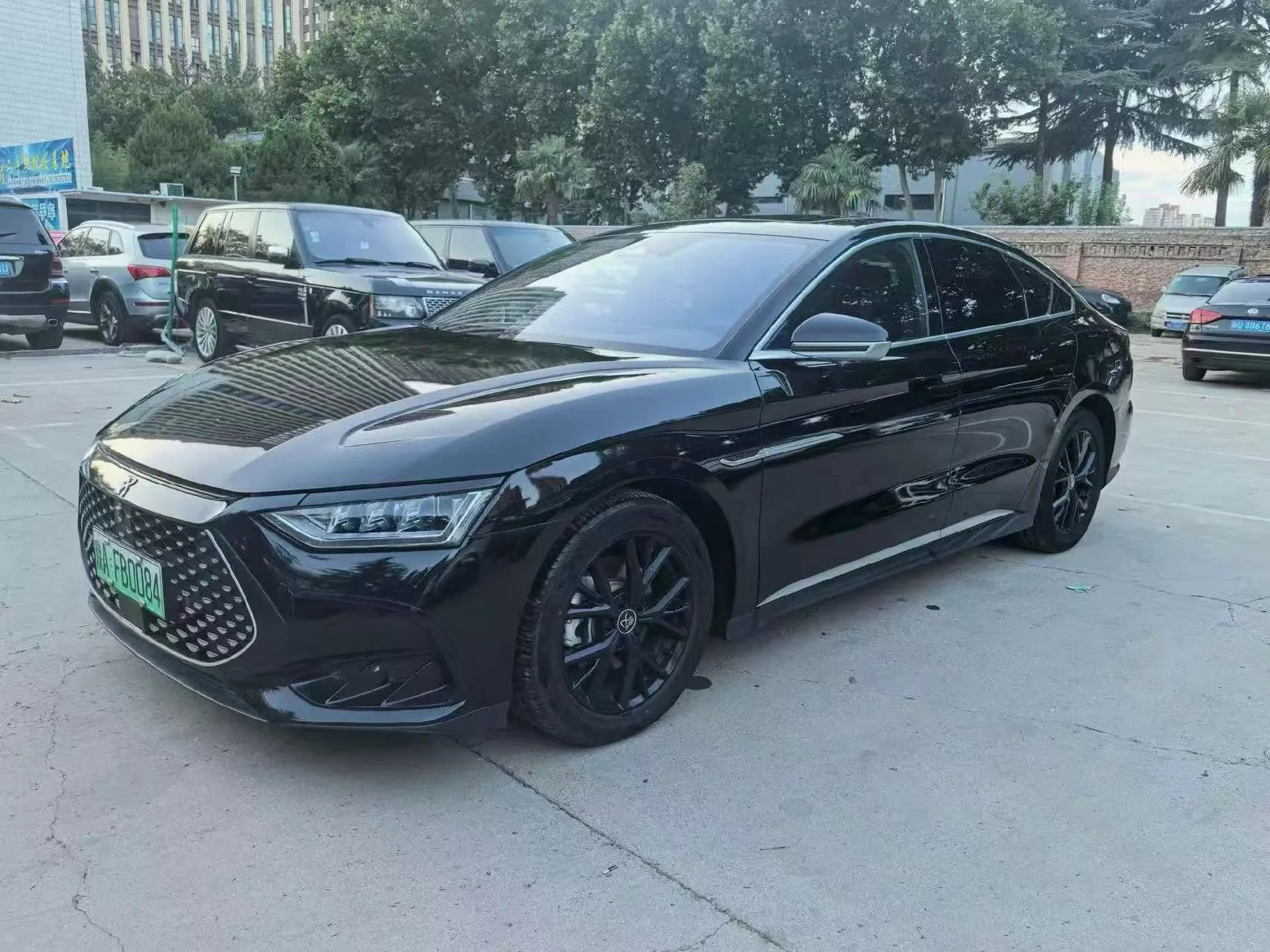 BYD 2023 Han DM-i 1.5T CVT Champion Edition 121KM Elite Model Automatic Transmission