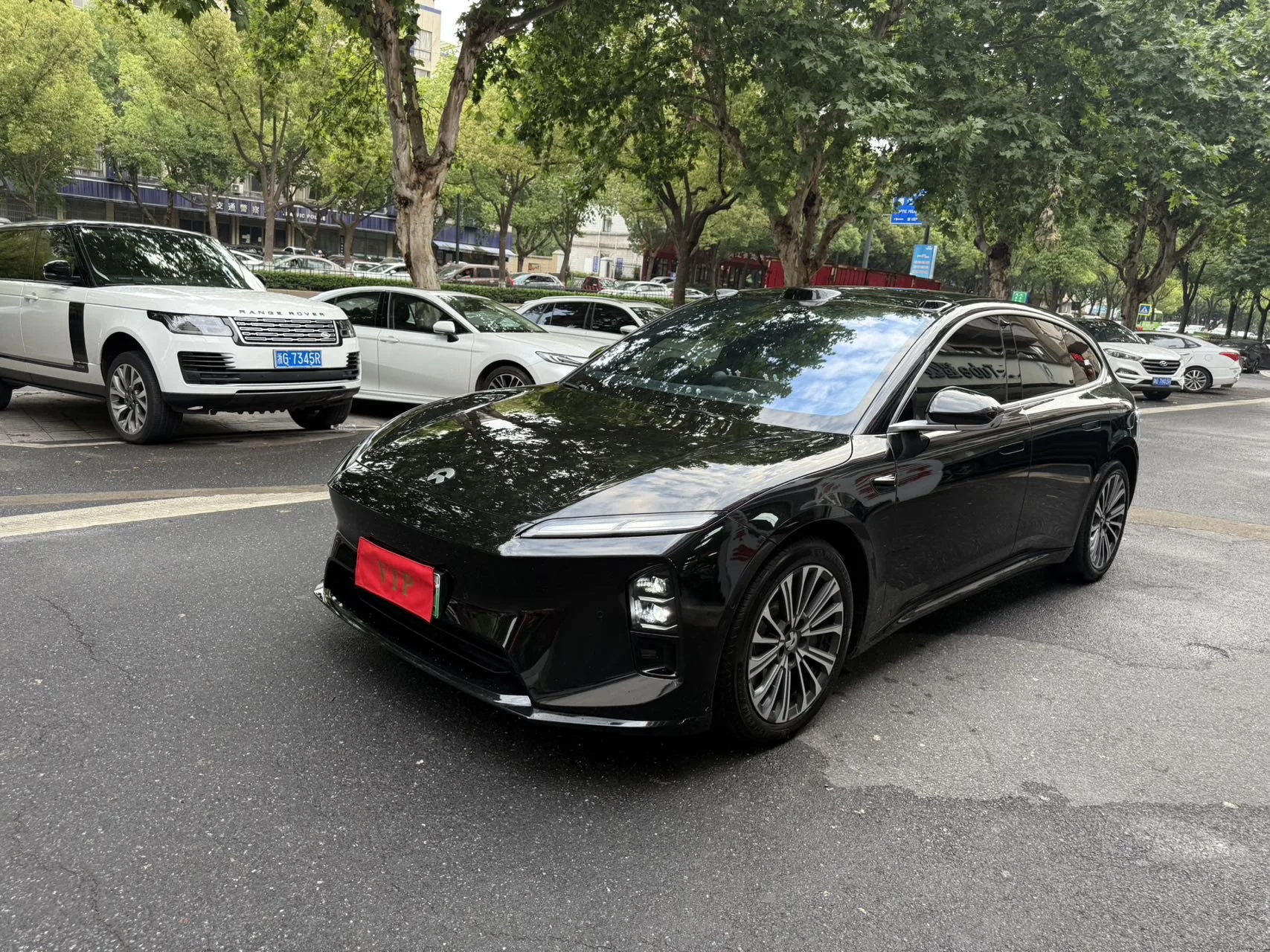 NIO 2025 ET5T 75kWh Touring Automatic
