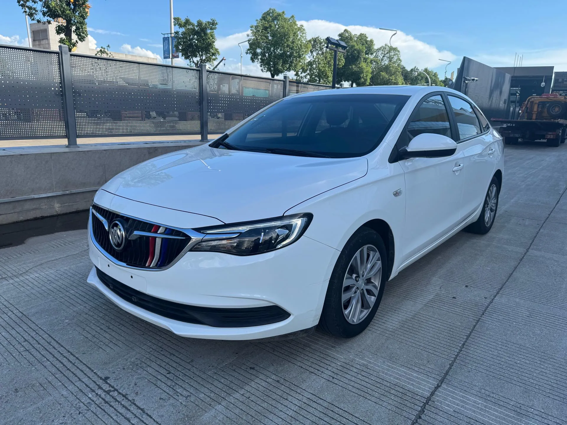 Buick Excelle 2021 1.3T Automatic Mild Hybrid Elite