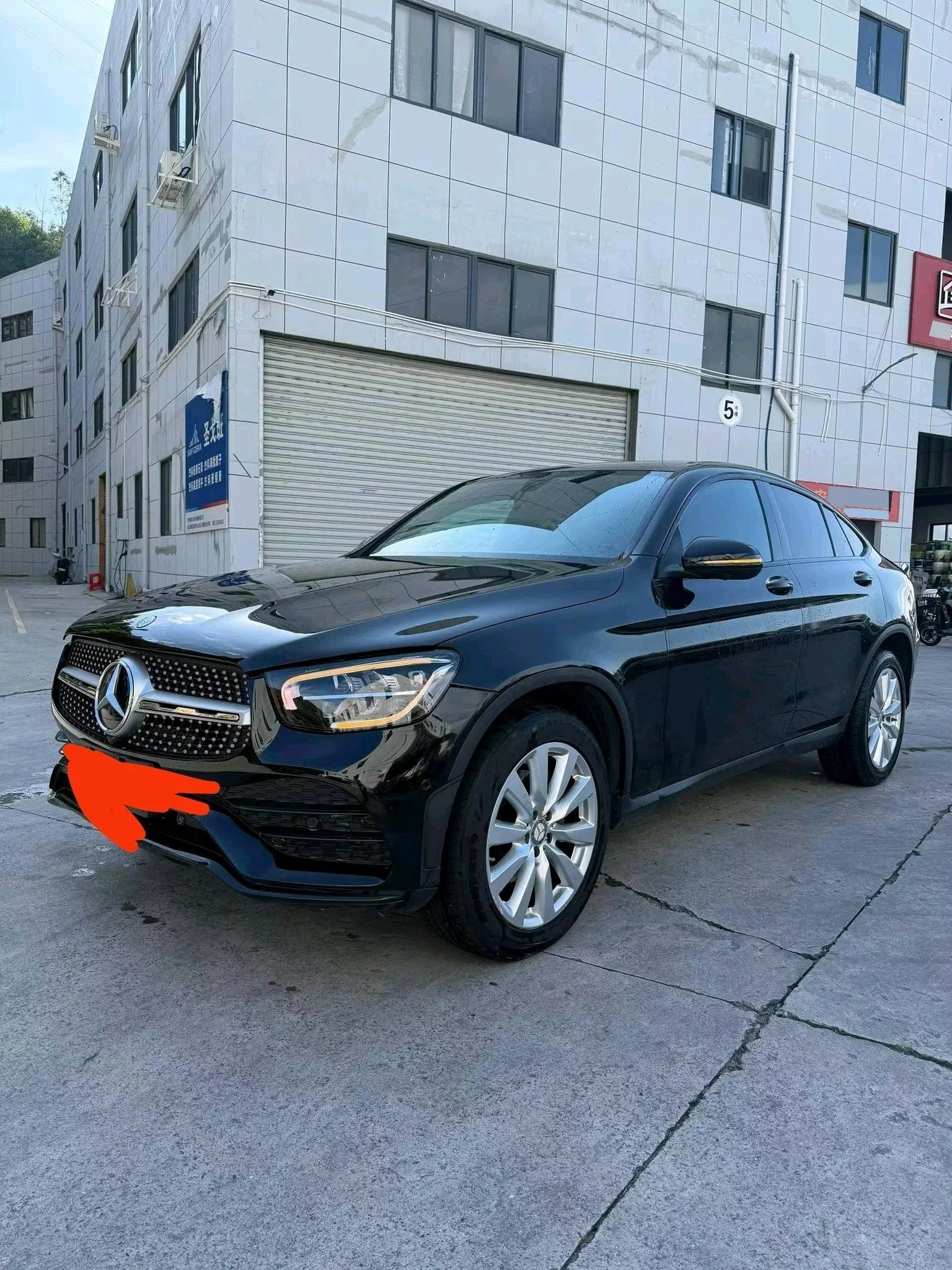 Mercedes-Benz GLC Coupe 2021 GLC 260 4MATIC Coupe SUV