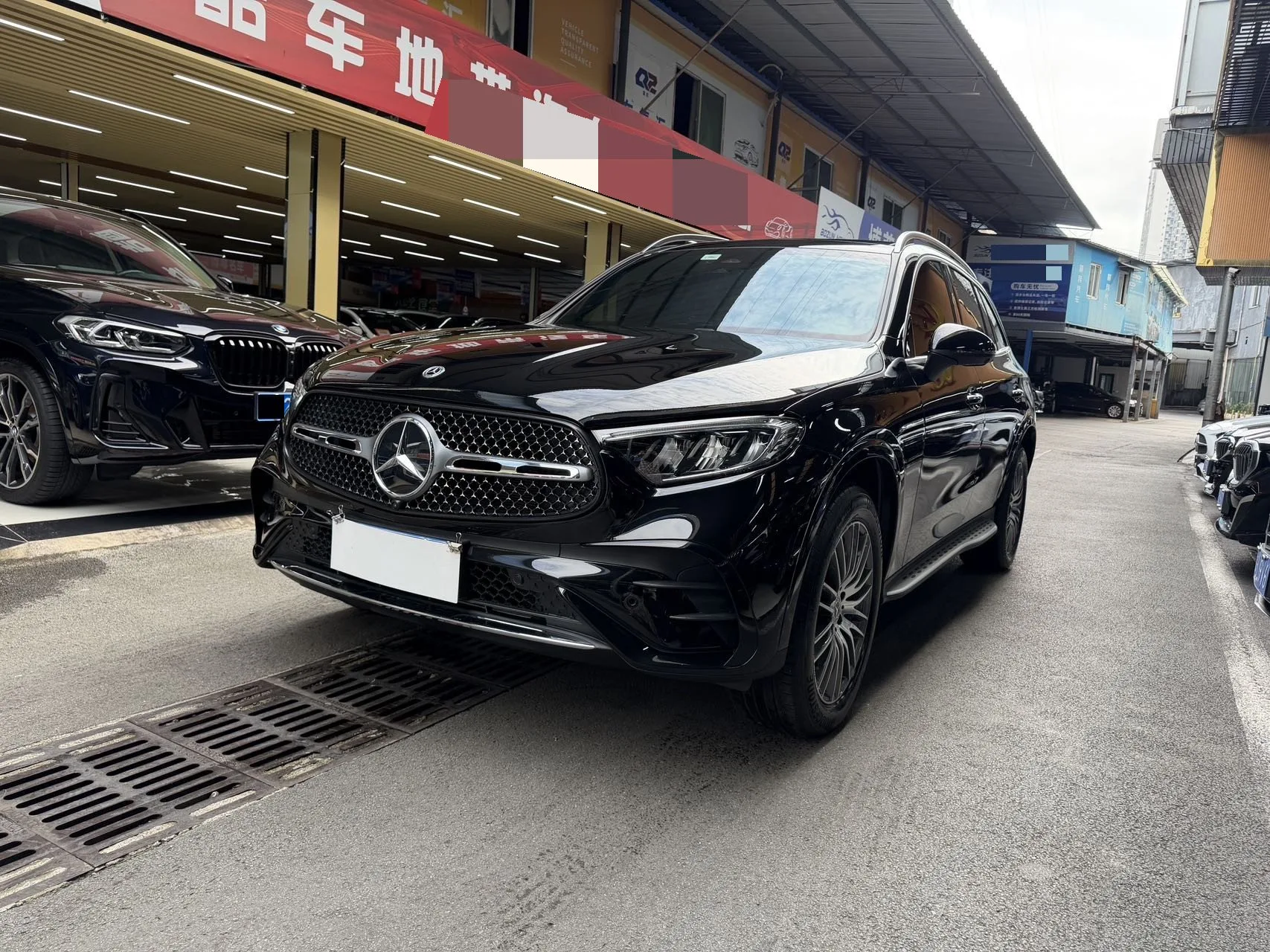 Mercedes-Benz 2024 GLC 300 L 4MATIC 48V 2.0T Dynamic 5-seater Automatic