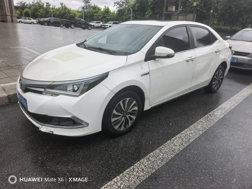 2017 花冠 整容 杂交种 1.8升 电子变速变速器 先锋 版