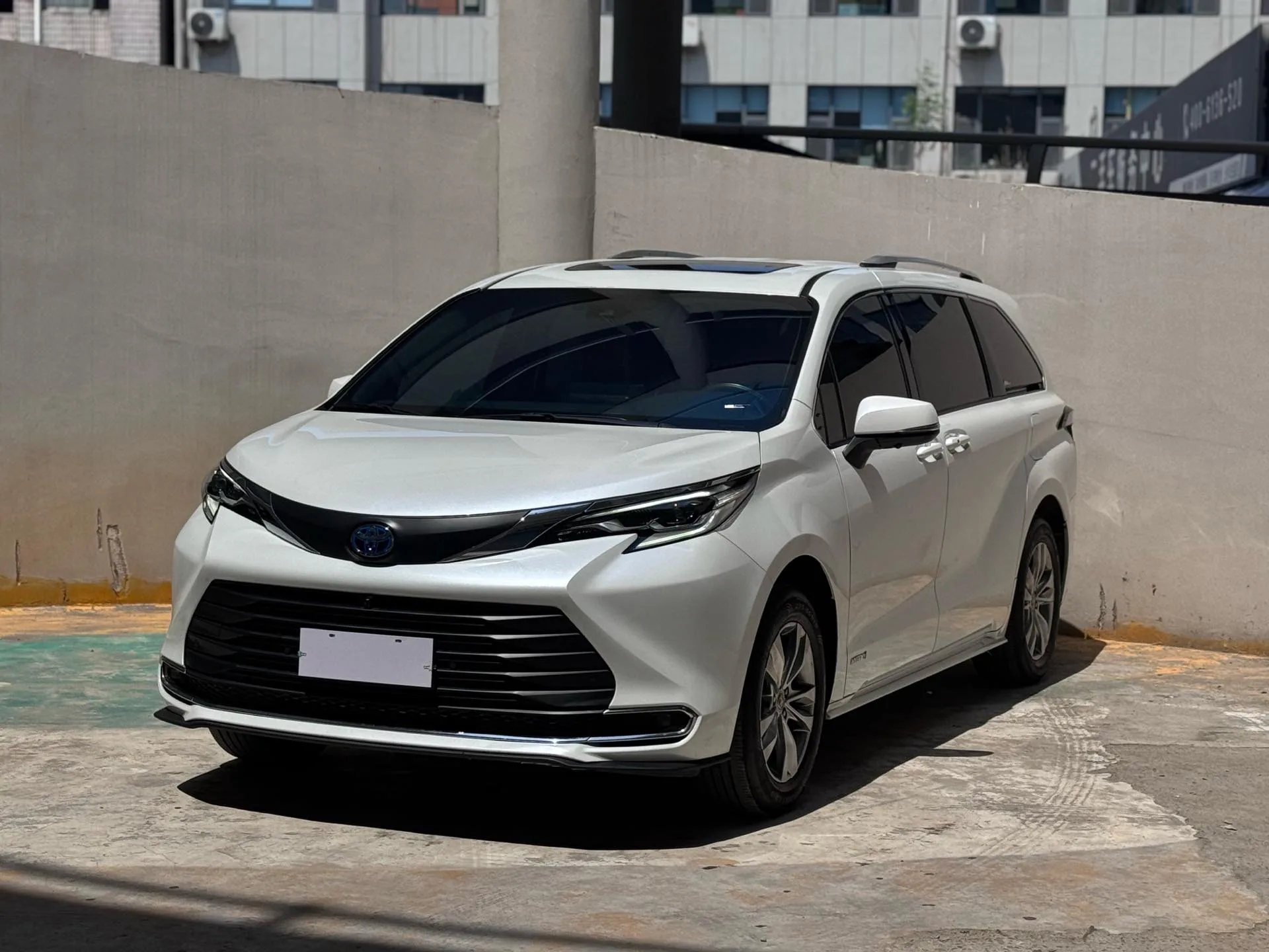 2024 Toyota Sienna 2.5 CVT Comfort Edition Automatic