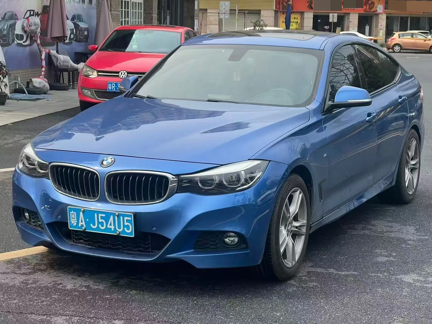 BMW 3 Series GT 2017 320i Fashion Edition