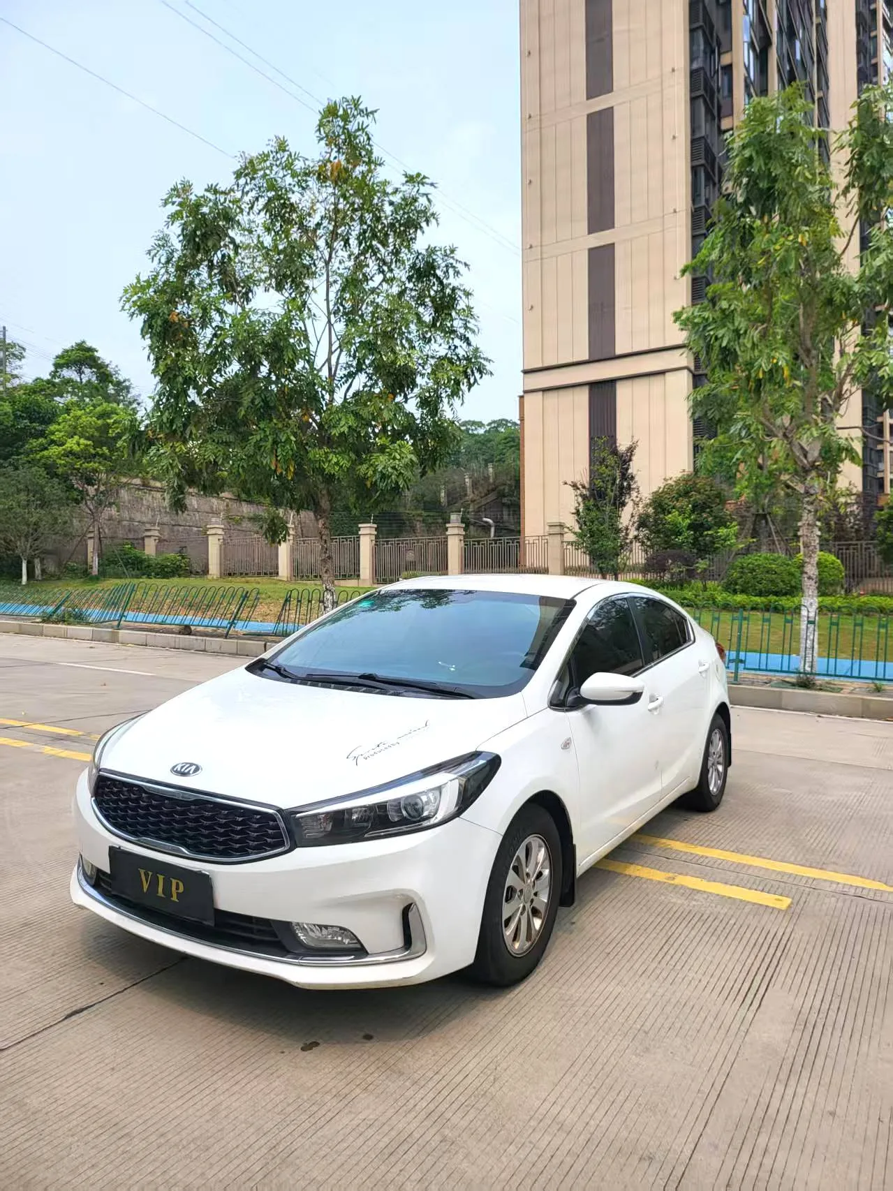 好的。 K3 2016 1.6升 自动的 GLS