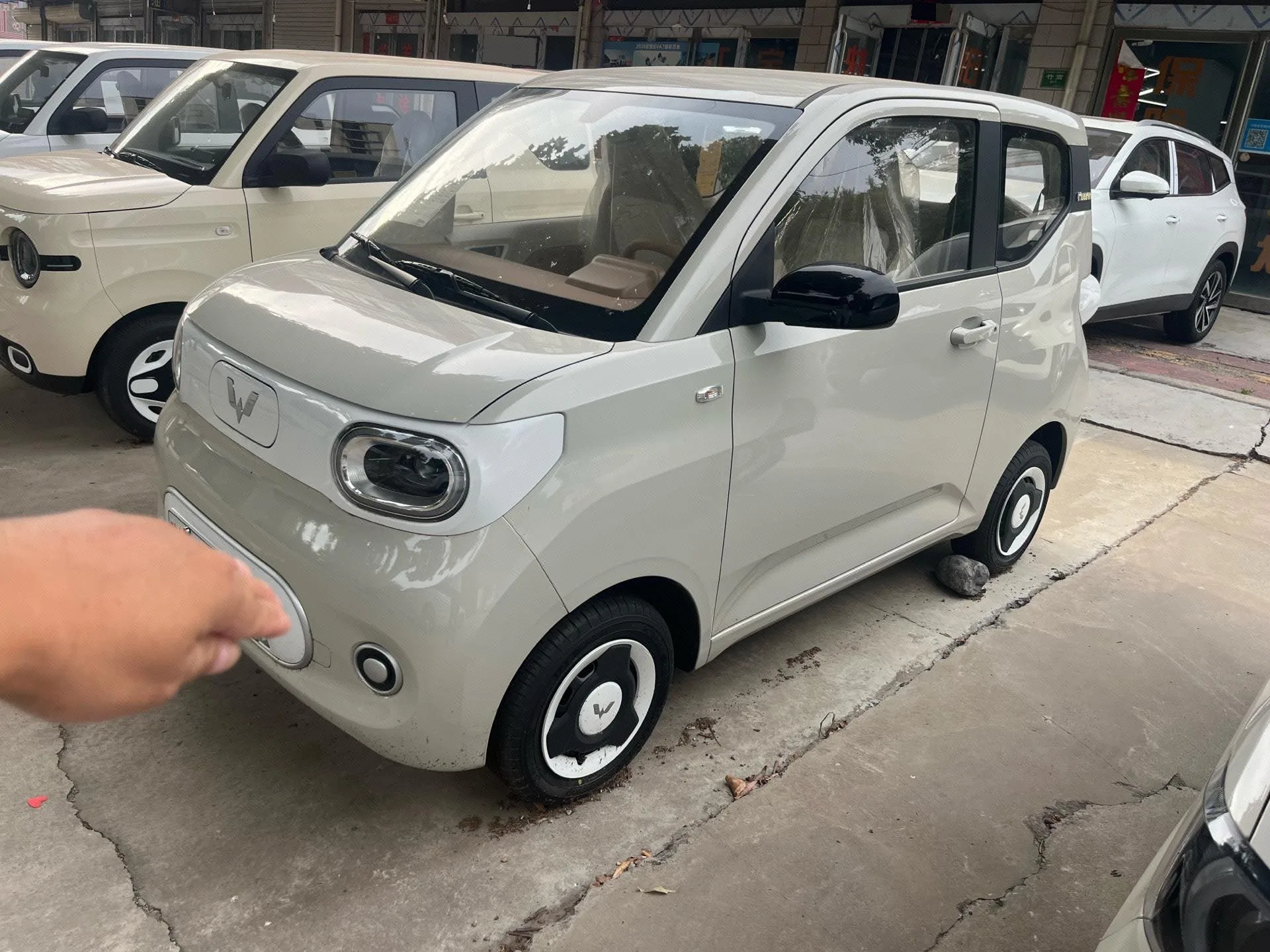 Wuling 2024 Hongguang MINI EV 215km Youth Edition Automatic