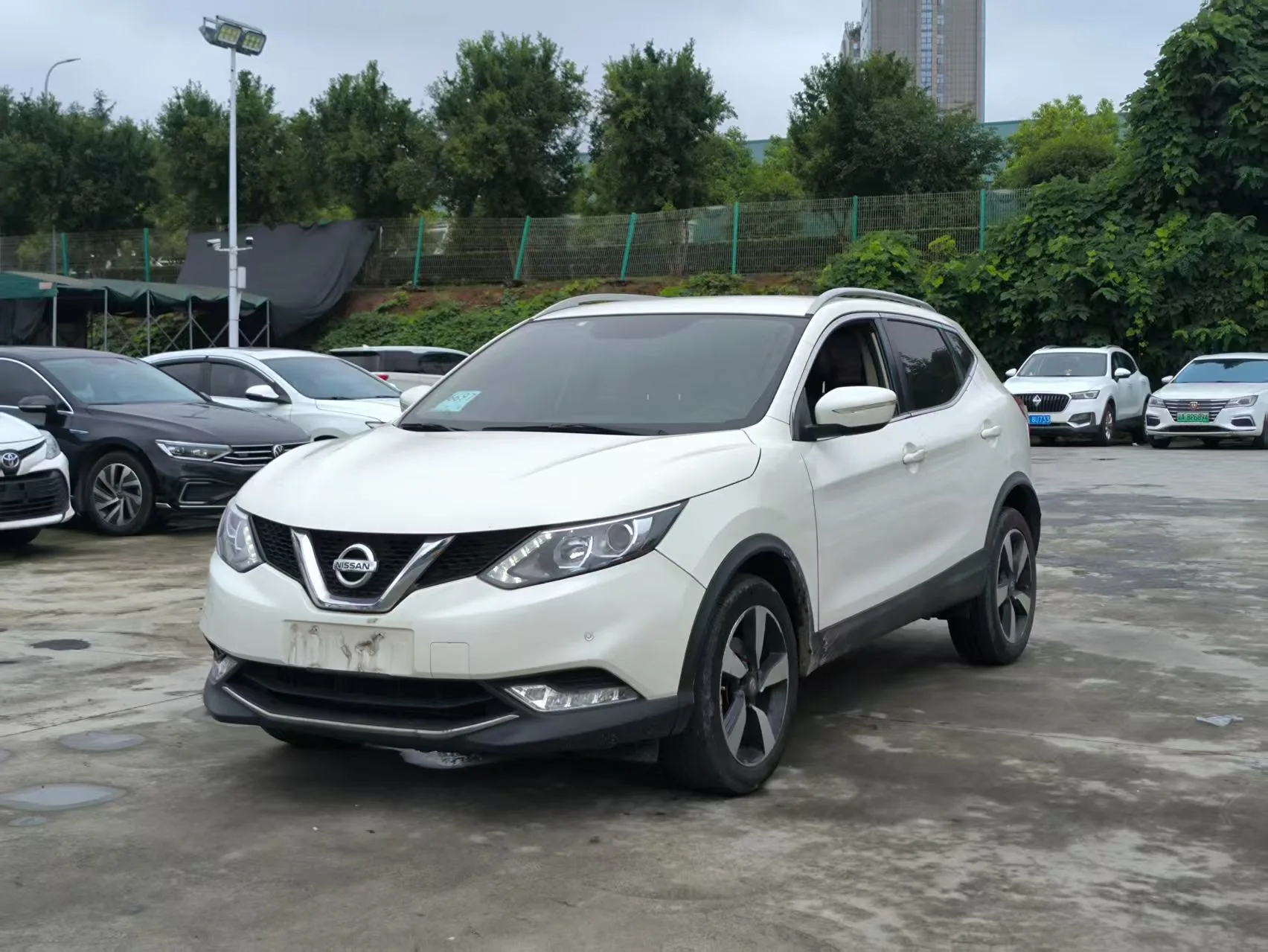 Nissan Qashqai 2017 2.0L CVT Smart Edition (National V Emission Standard)
