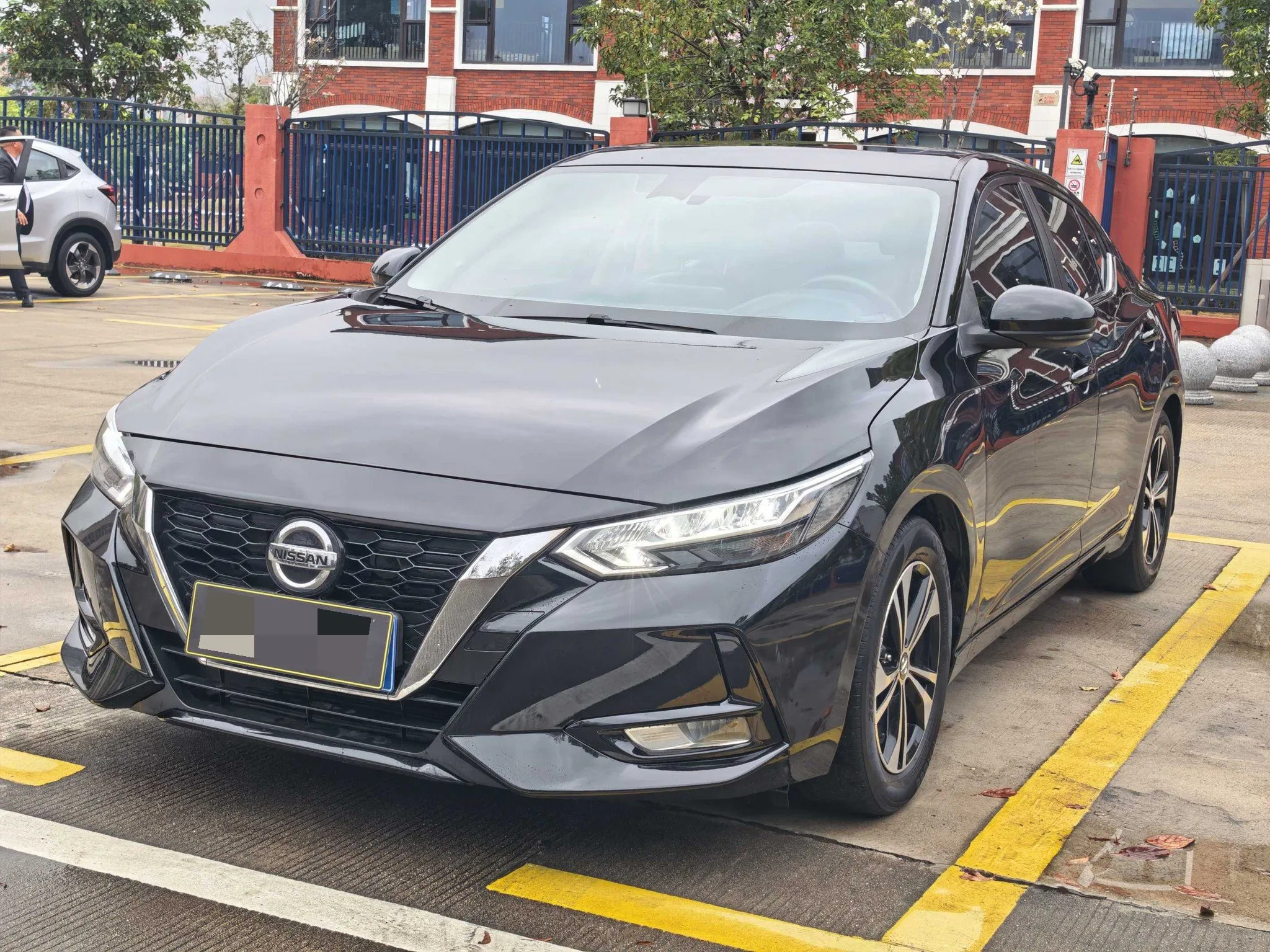 Nissan Sylphy 2021 1.6L XL CVT Enjoy Edition