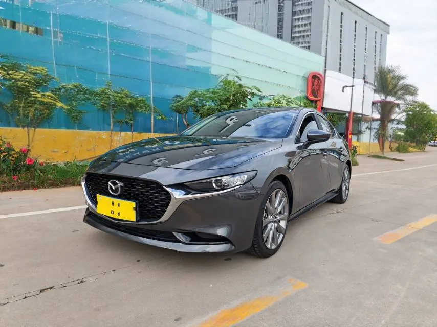 Mazda3 Axela 2022 2.0L Automatic Premium Edition