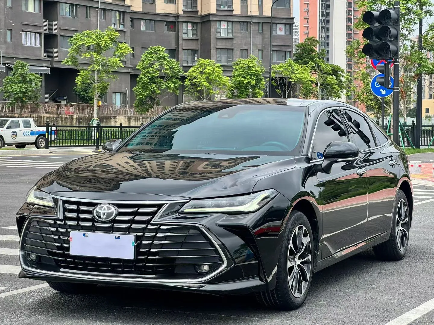 2022 Toyota Avalon 2.0L Luxury Edition