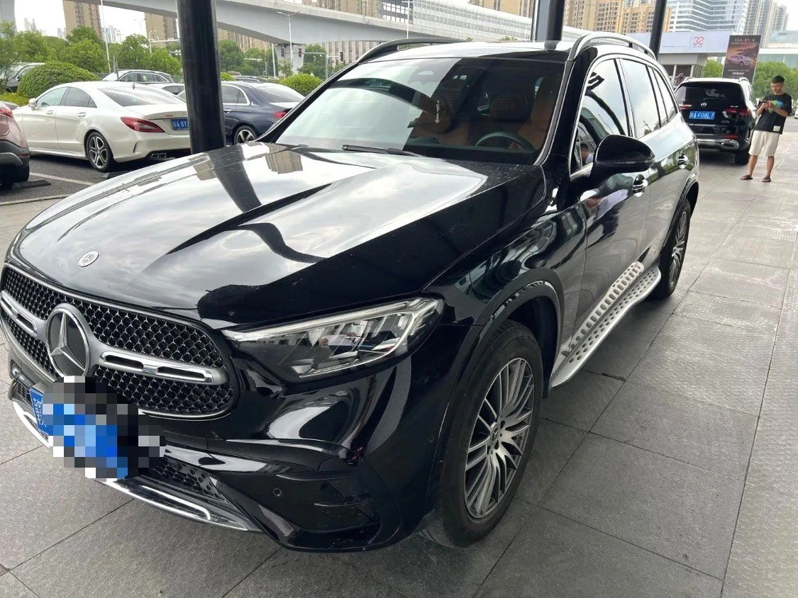 Mercedes-Benz 2025 GLC 300 L 4MATIC 48V 2.0T Dynamic 5-seater Automatic