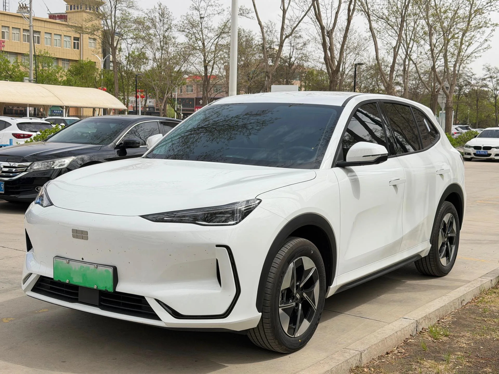 Geely Galaxy 2026 E5 530km Start-up Edition Automatic