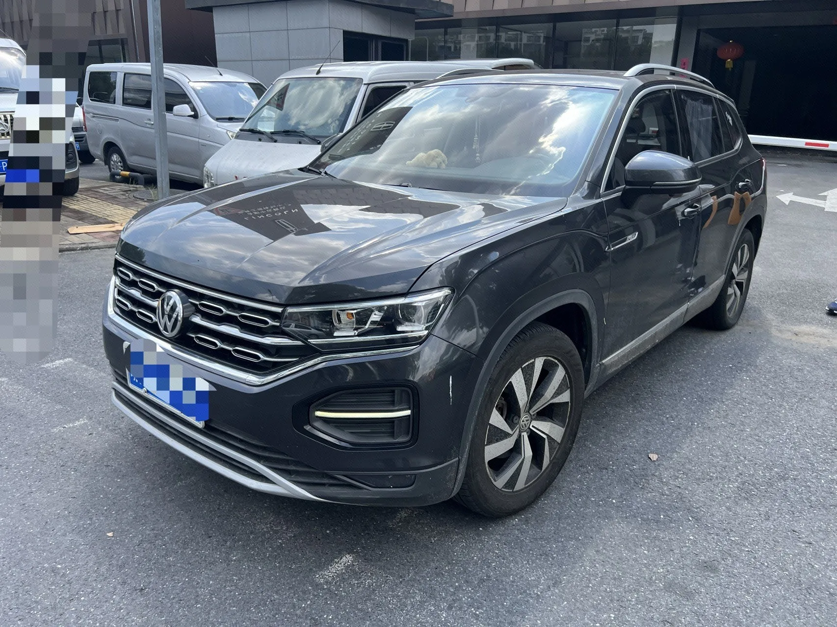 Tiguan 2020 330TSI FWD Luxury Smart Connect Edition Pro