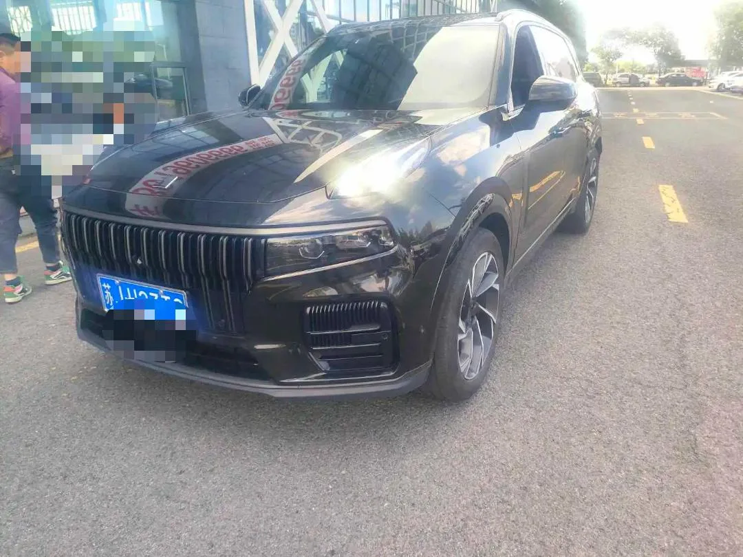 Lynk & Co 2021 Lynk & Co 09 MHEV 2.0T Halo 6-Seater Automatic