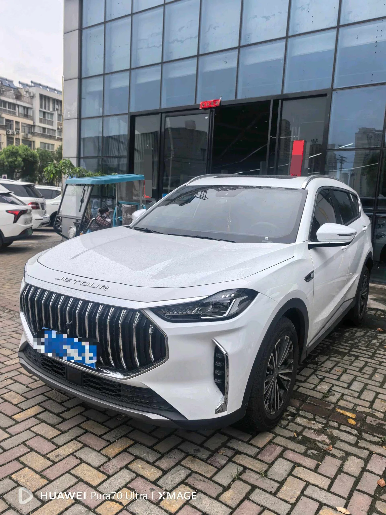 Jetour 2026 X70 PLUS 1.5T Champion Edition Comfort 5-Seater Automatic