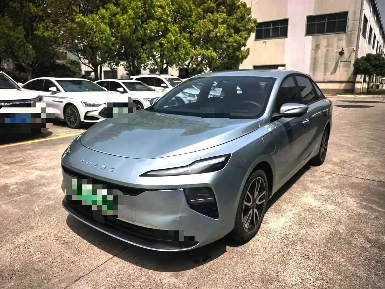 Roewe 2025 D6 520km Premium Edition Automatic