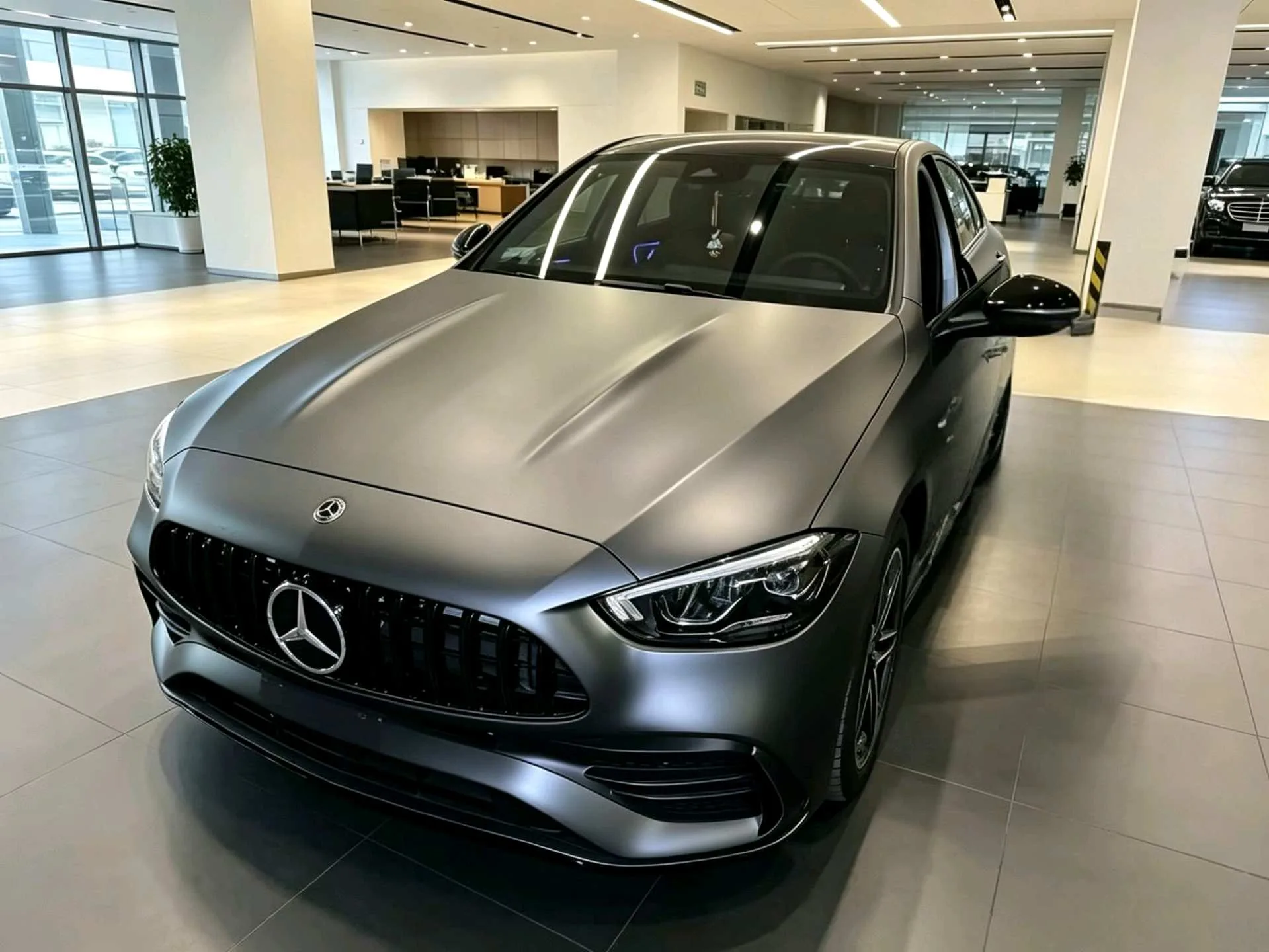 2025 Mercedes-Benz C-Class C 260 L 48V 1.5T Midnight Sport Edition (Automatic)