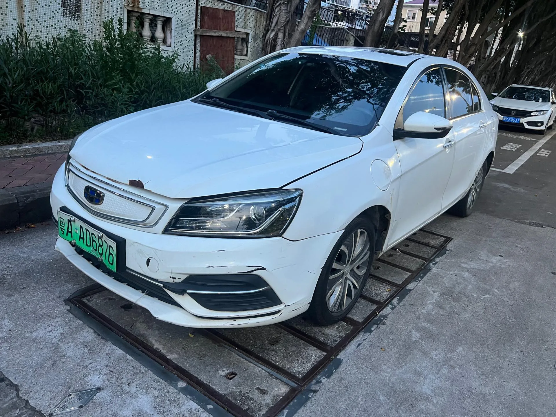 Джили Эмгран EV450 Прогрессивный (2018 Модель)